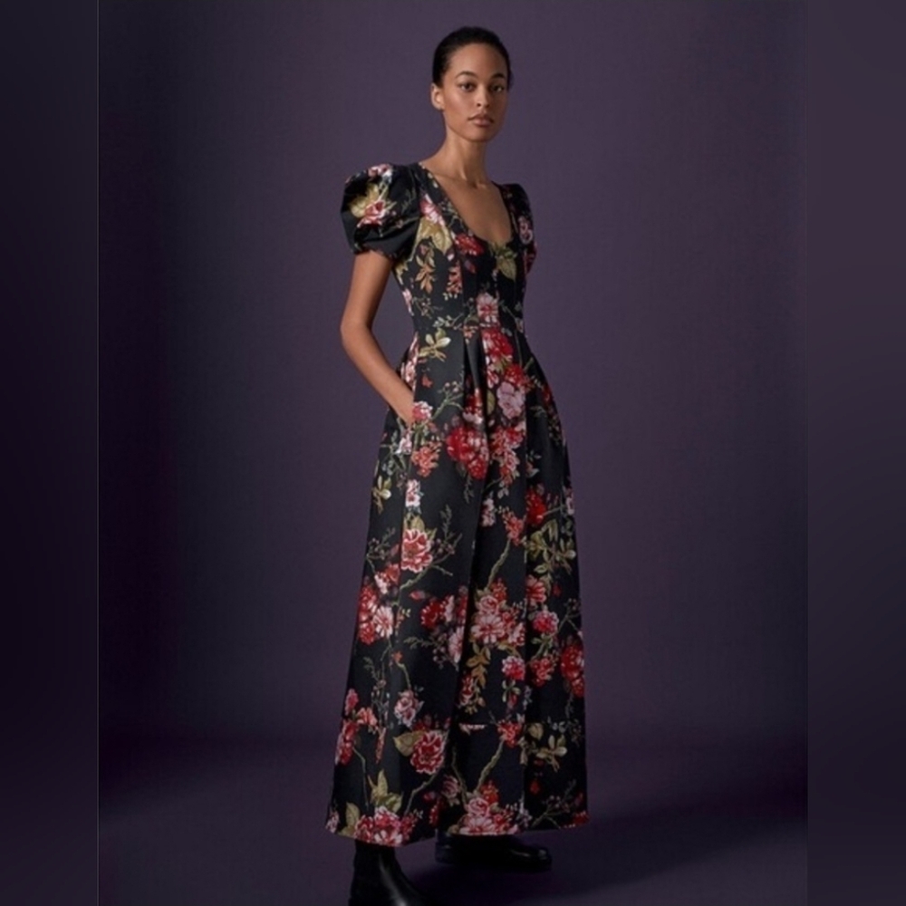 G Label by Goop - puff sleeve Floral Black Maxi Dress - stunning fit AND POCKETS
